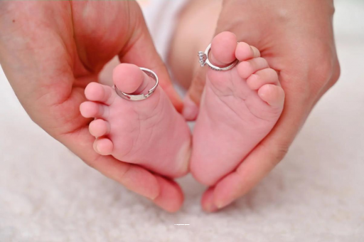 金坛宝宝怎么判断长牙发烧